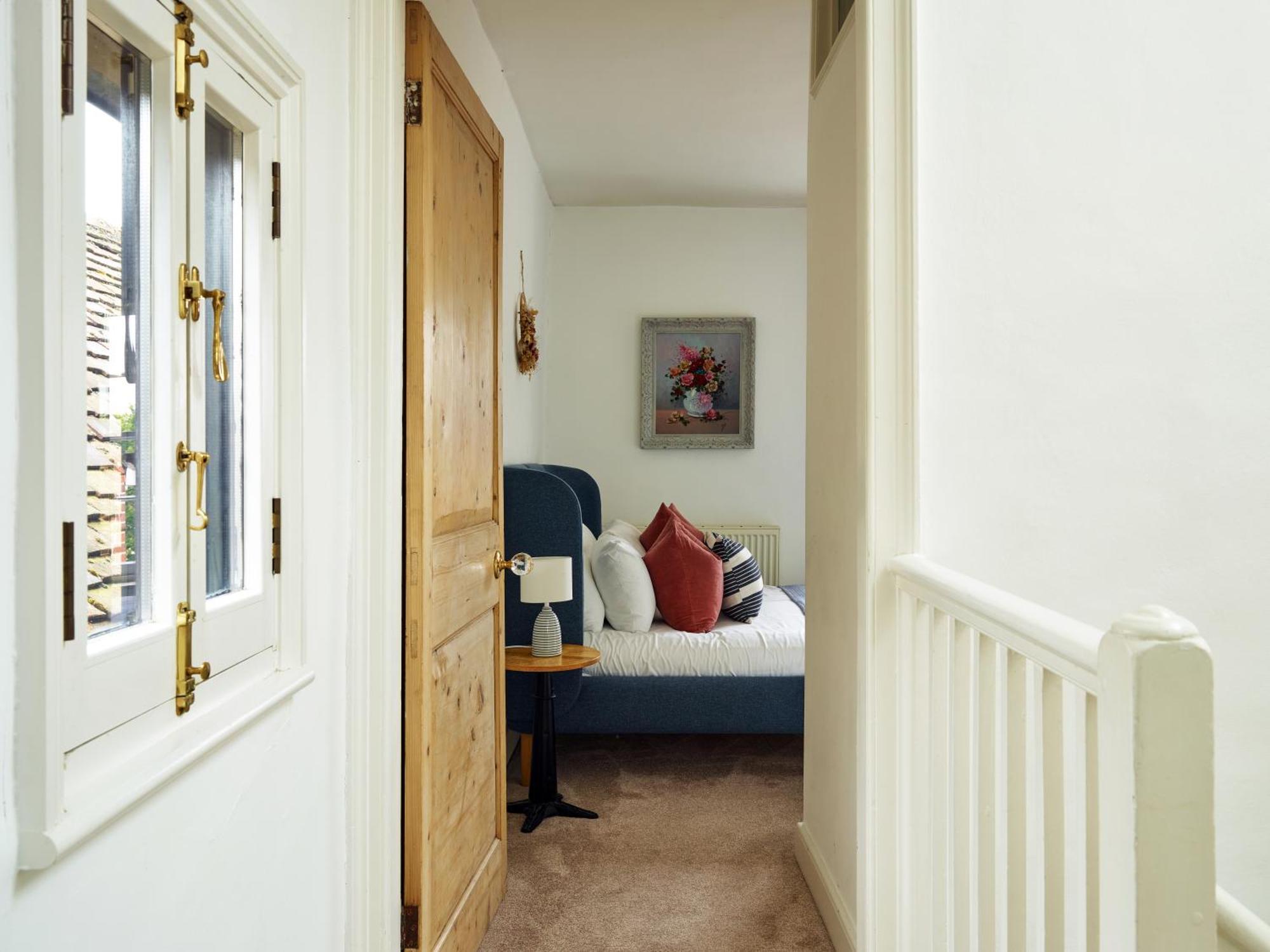 Dolls House - Luxury Townhouse *Sleeps 10* Villa Henley-on-Thames Bagian luar foto