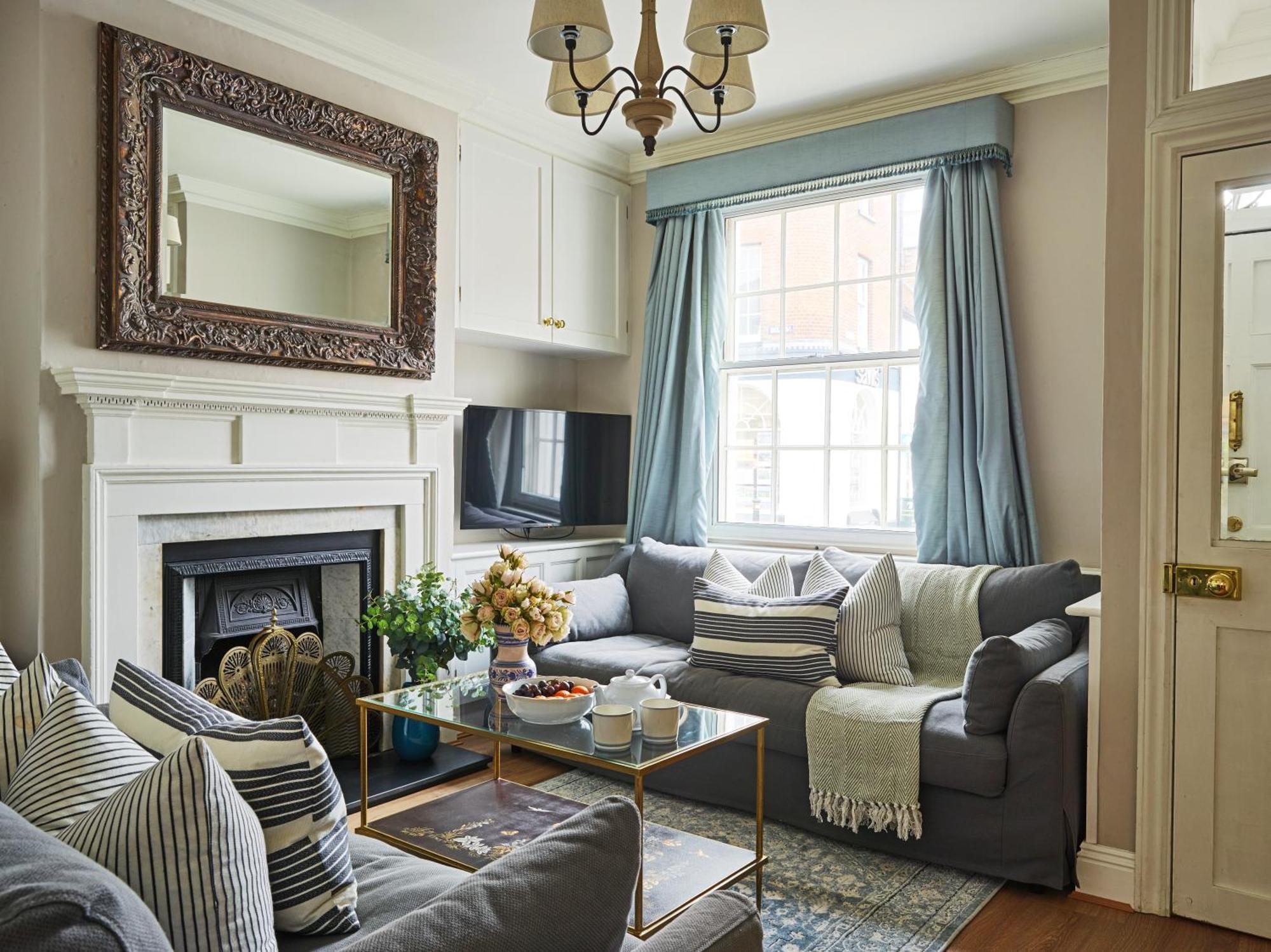 Dolls House - Luxury Townhouse *Sleeps 10* Villa Henley-on-Thames Bagian luar foto